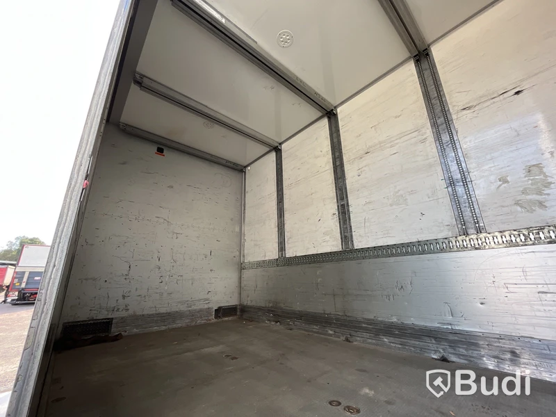 Lastbil VOLVO FH 6X2 - 2019 | Besiktigad tom: 2025-03-31