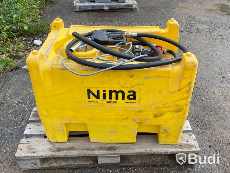 Bränsletank 220L med pump & handtag