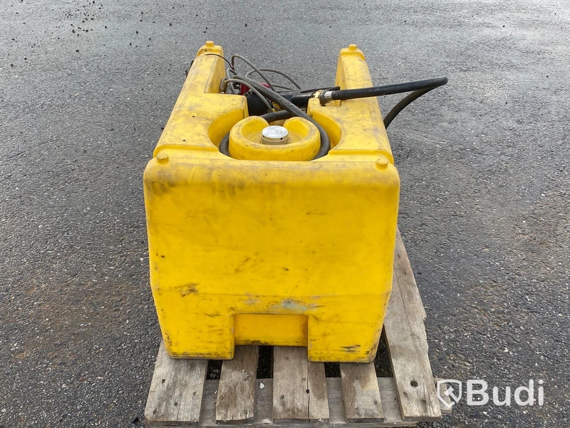 Bränsletank 220L med pump & handtag