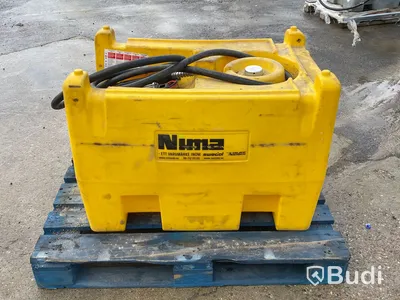Bränsletank 220L med pump & handtag