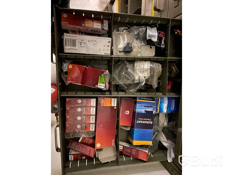 Allt innehåll i hyllorna