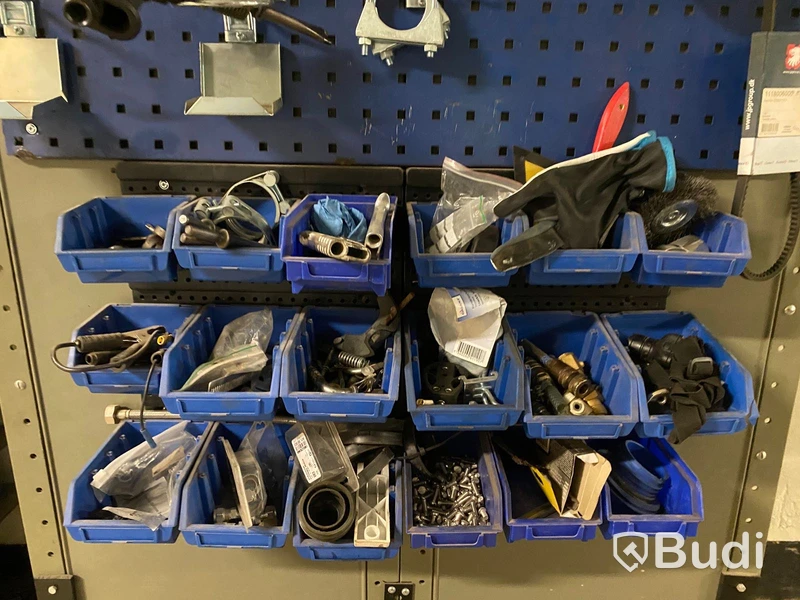 Allt innehåll i hyllorna