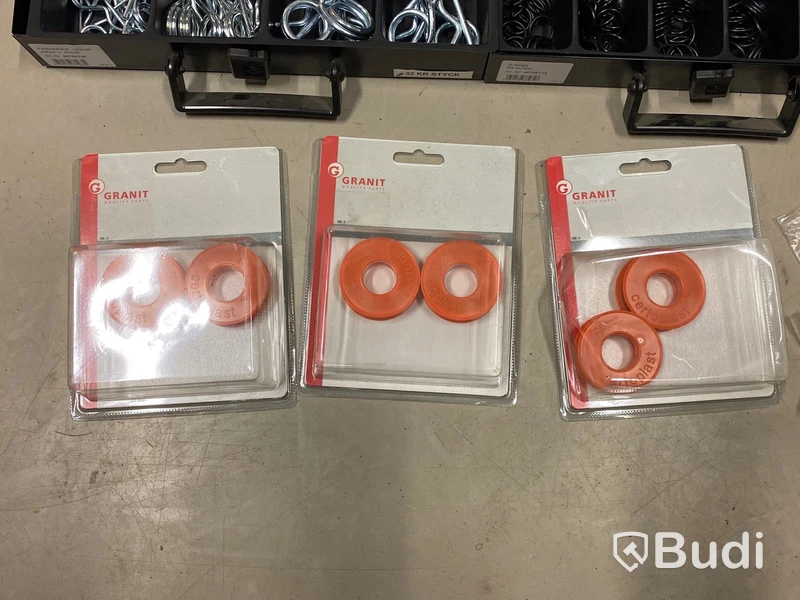 Fjädersprintar, o-ringar, schacklar med mera