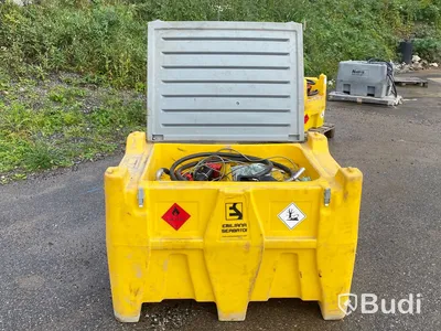 Bränsletank 440L med pump & handtag