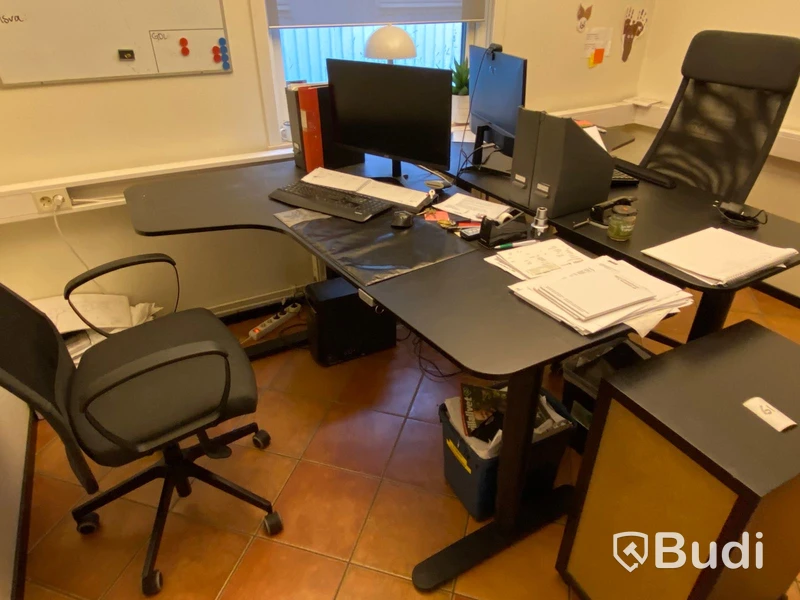 Komplett kontor med 2 st kontorsplatser