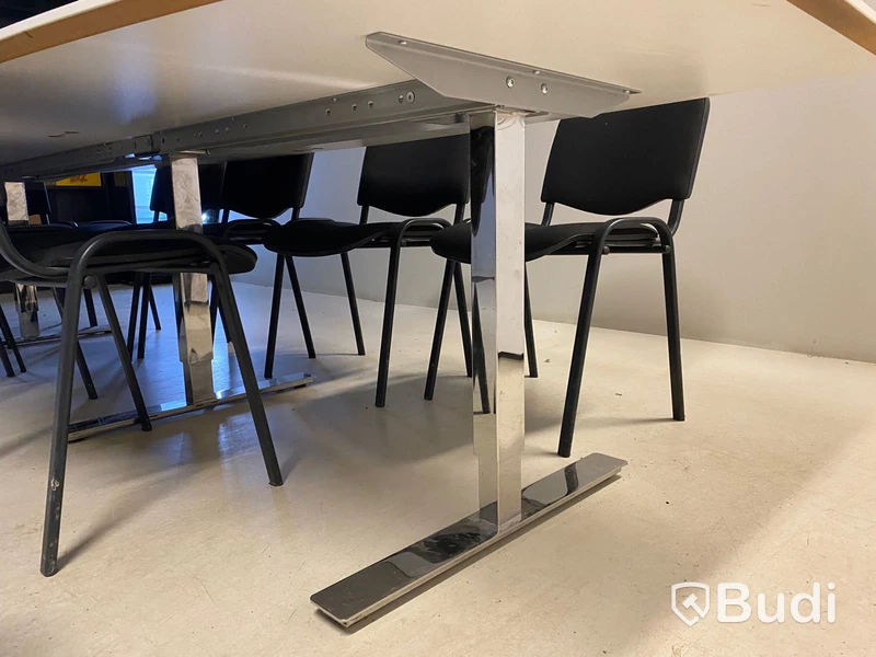 Konferensbord & TV