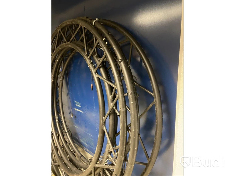Tross 8st - Global Truss F22R10-180H OBS Ihopsatta.
