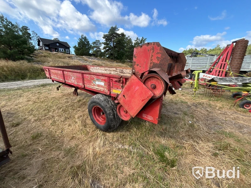 Gödselspridare JF AV40