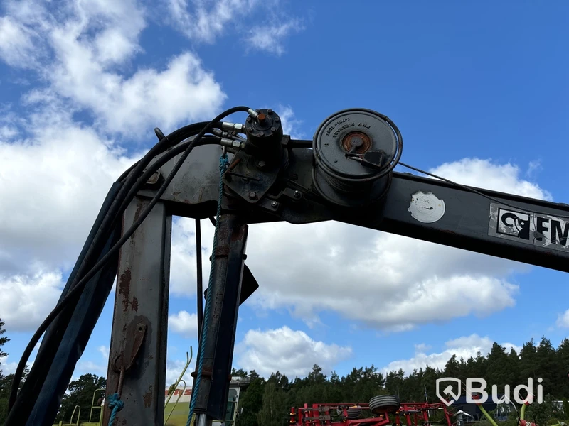 Skogsvagn Moheda med FMV 230 kran