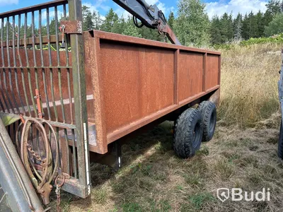 Skogsvagn Moheda med FMV 230 kran