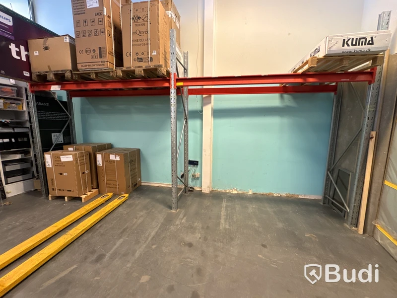 Pallstallage, 2 sektioner ca 6 m brett