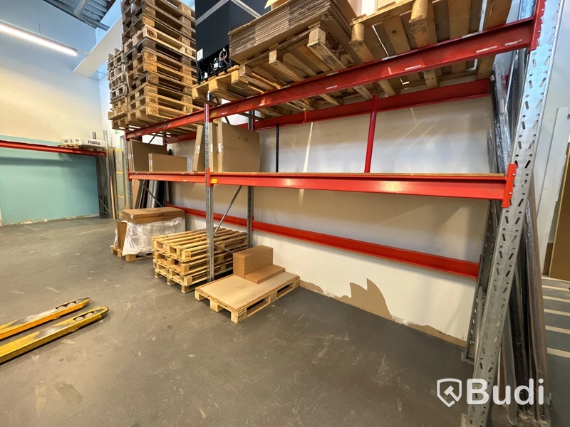 Pallstallage, 2 sektioner ca 6 m brett