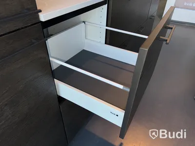 Kök, Kvik Veda Dark Oak, ord. pris. ca 60.000 kr.