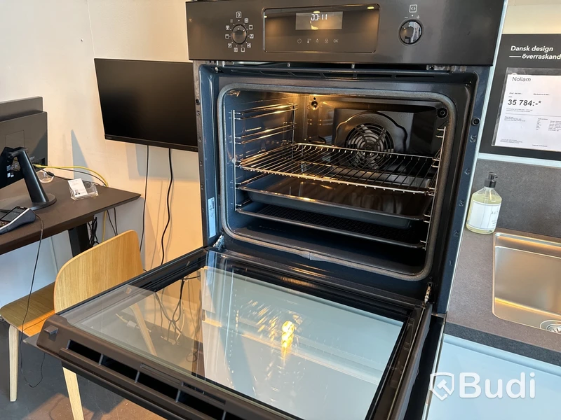 Ugn, ZANUSSI ZOPKA6KN ord. pris. ca 7.799 kr.