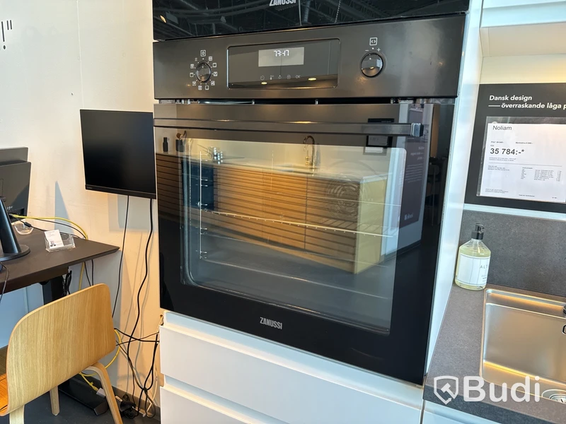 Ugn, ZANUSSI ZOPKA6KN ord. pris. ca 7.799 kr.
