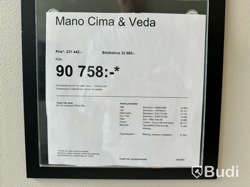 Kök, Kvik Mano Cima & Veda ord. pris. ca 160.000 kr.