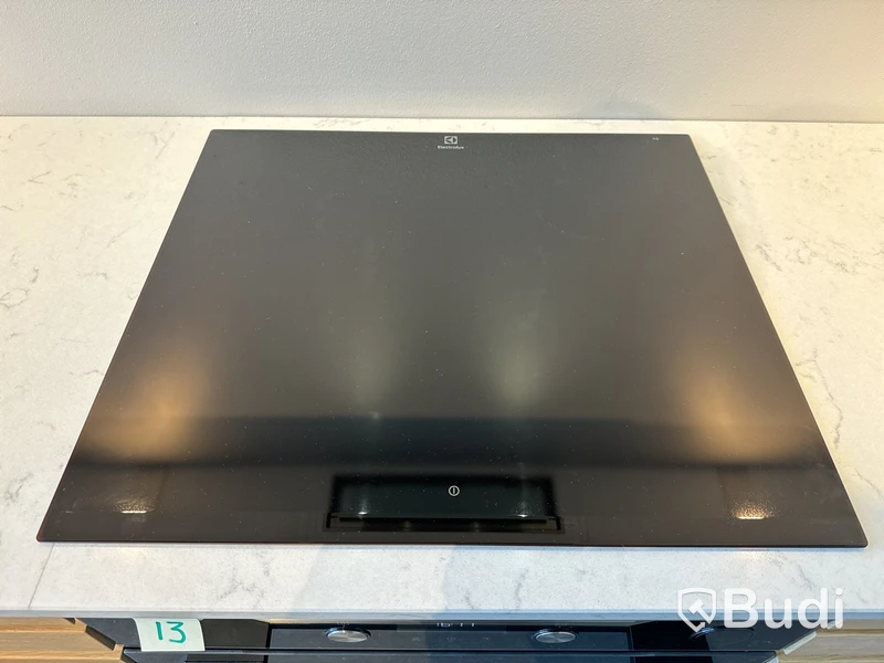 Induktionshäll, Electrolux HKB670MF ord. pris. ca 12.809 kr.