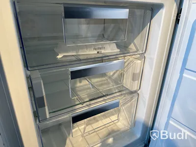 Integrerad kyl & frys, Electrolux ENN7721RA ord. pris. ca 9.495 kr.