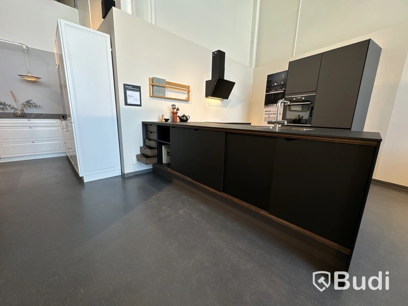 Kök, Kvik Prato ord. pris. ca 125.000 kr.