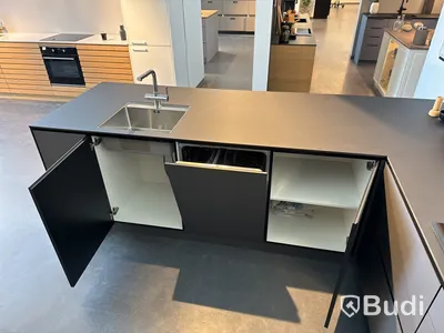 Kök, Kvik Prato ord. pris. ca 125.000 kr.