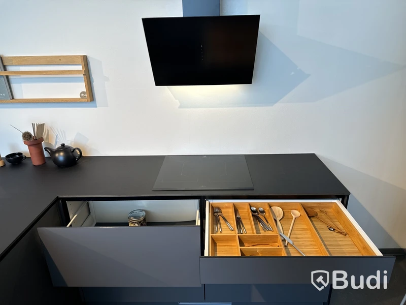 Kök, Kvik Prato ord. pris. ca 125.000 kr.