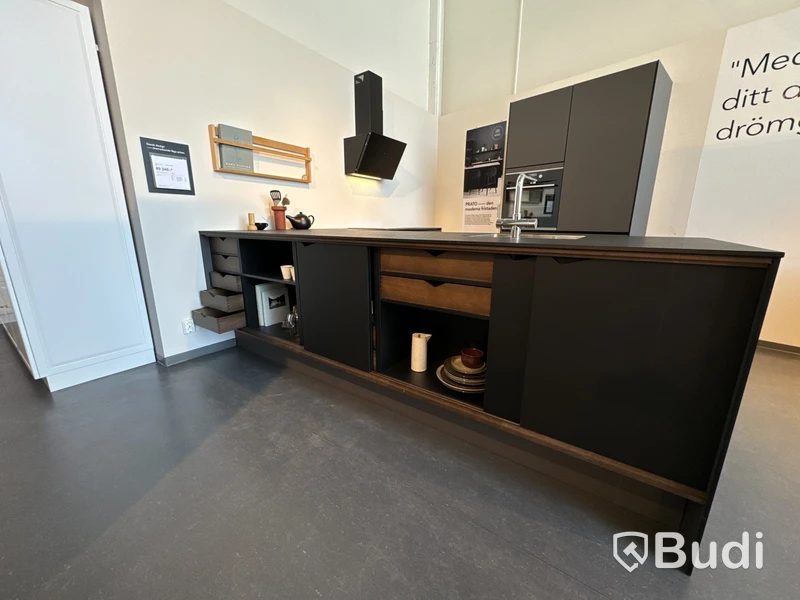 Kök, Kvik Prato ord. pris. ca 125.000 kr.