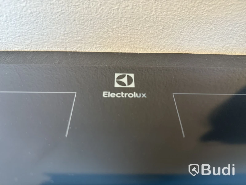 Induktionshäll, Electrolux HKB650BMF ord. pris. ca 11.715 kr.