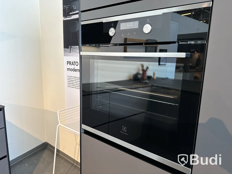 Ugn, Electrolux CKP700X ord. pris. 8.990 kr.