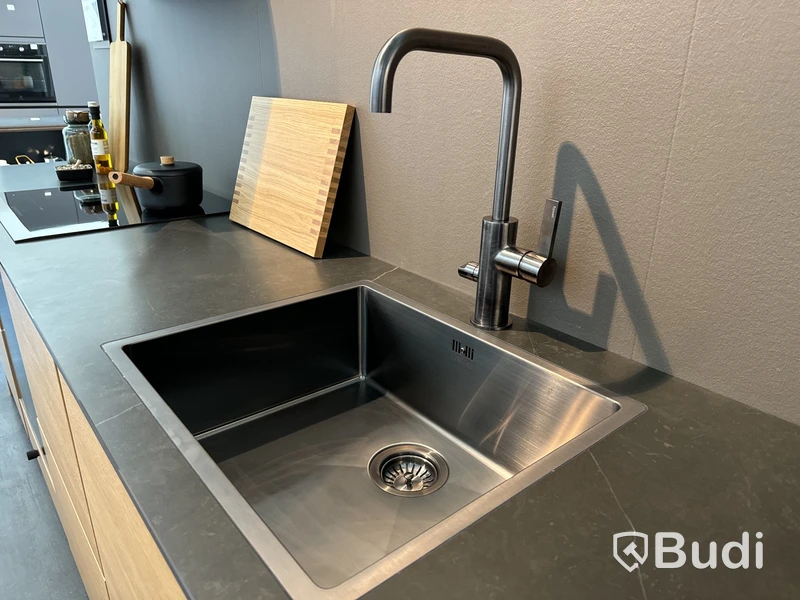Kök, Kvik Veda Touch Light Oak ord. pris. ca 80.000 kr.