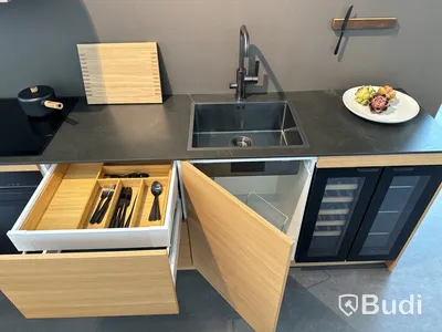 Kök, Kvik Veda Touch Light Oak ord. pris. ca 80.000 kr.