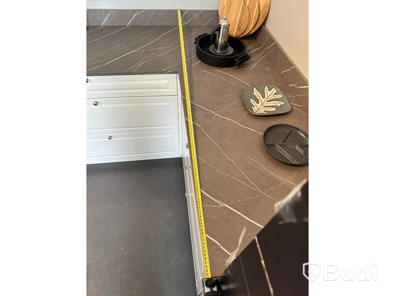 Kök, Kvik Pavia ord. pris. ca 120.000 kr.