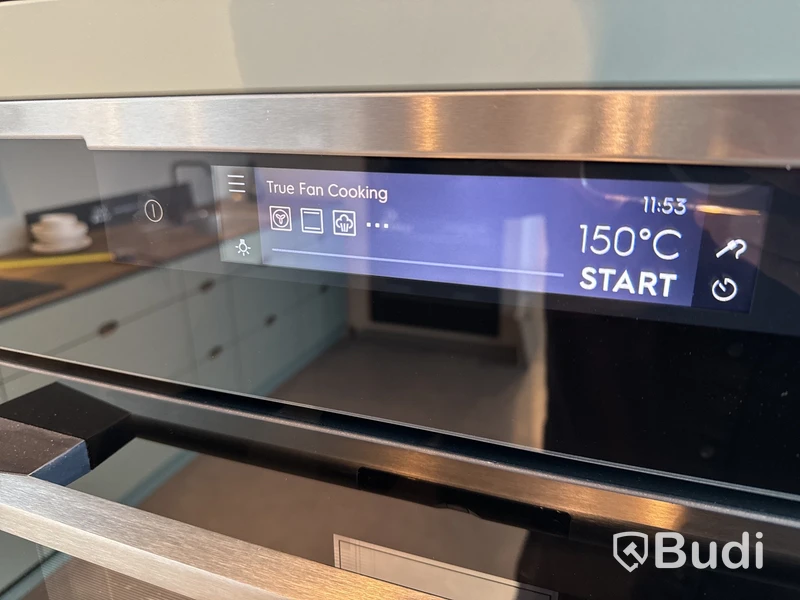 Ugn, Electrolux CKS1085X ord. pris. ca 28.425 kr.