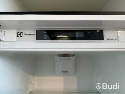 Integrerad Kyl, Electrolux LRB3DE18C ord. pris. ca 12.990 kr.