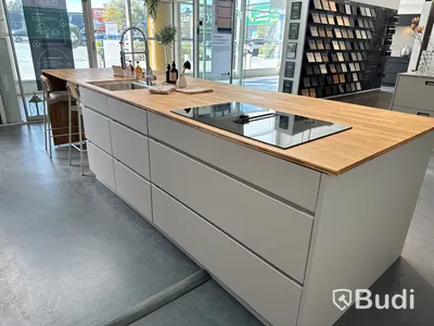 Köksö, Kvik Mano Arizona Beige ord. pris. ca 160.000 kr