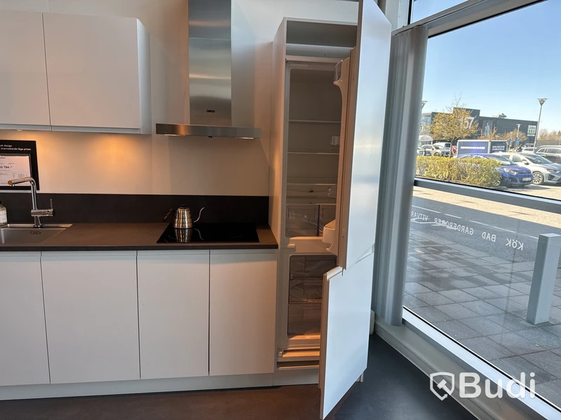 Kök, Kvik Noliam ord. pris. ca 55.000 kr.