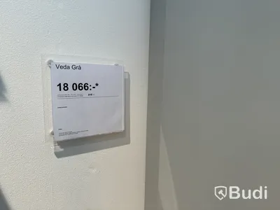 Garderobsmöbel, Kvik Veda Grå ord. pris. ca 18.000 kr.