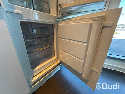 Integrerad kyl & frys, ZANUSSI ZBB28430SL ord. pris. ca 7.899 kr.