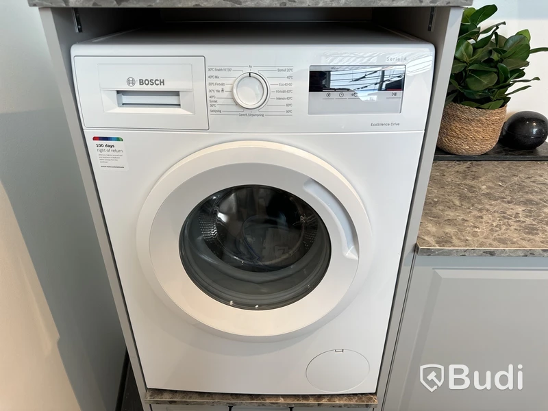 Tvättmaskin, Bosch WAN240L2SN ord. pris. ca 9.299 kr.