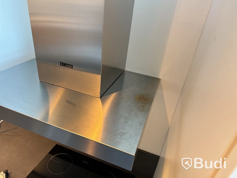Köksfläkt, ZANUSSI ZHB60460XA ord. pris. ca 2.909 kr.