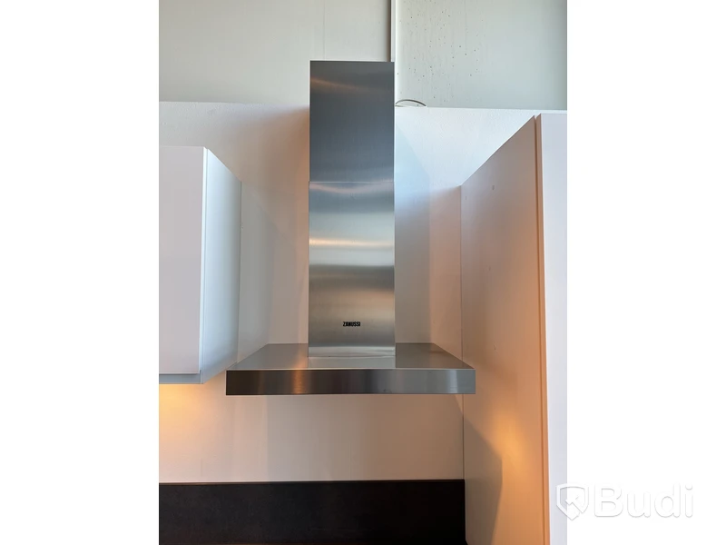 Köksfläkt, ZANUSSI ZHB60460XA ord. pris. ca 2.909 kr.