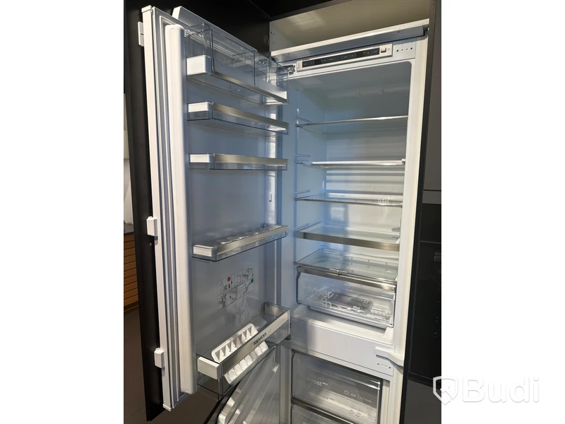 Integrerad kyl & Frys, Siemens KI87SADE0 ord. pris. ca 23.299 kr.