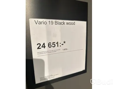 Garderob, Kvik Vario Black Wood ord. pris. ca 24.000 kr.