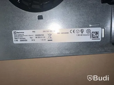 Induktionshäll med inbyggd fläkt, Electrolux HHKB870S ord. pris. ca 17.999 kr.