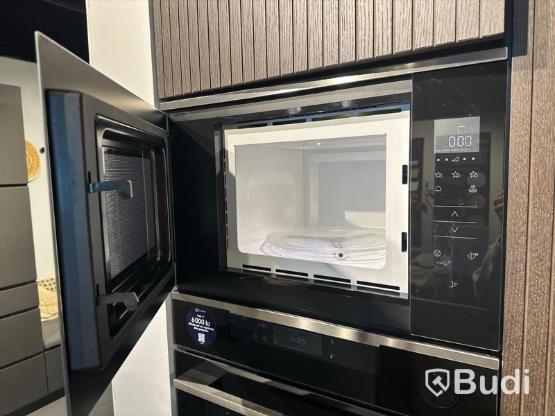 Mikrovågsugn, Electrolux KMFE172TEX ord. pris. ca 7.195 kr.