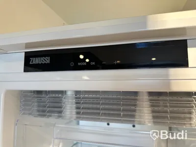 Frys, ZANUSSI ZUNN18FS1 ord. pris. ca 8.999 kr.