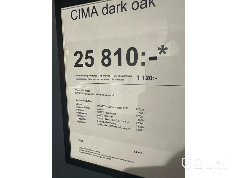 Badrumsinredning med spegel, Kvik Cima Dark Oak ord. pris. ca 25.000 kr.