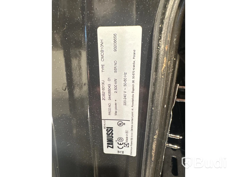 Ugn, Zanussi ZOB21601XU