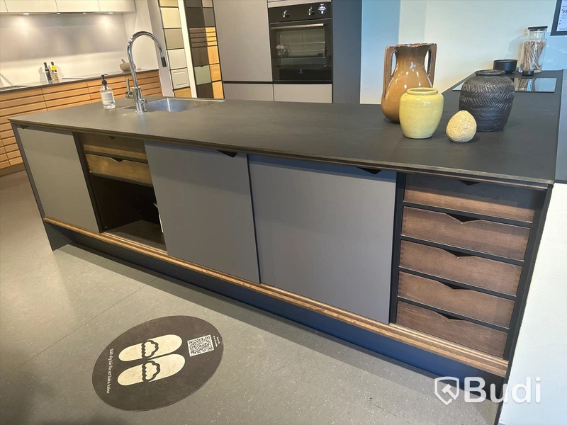 Kök, Kvik Prato Grey ord. pris. ca 130.000 kr.