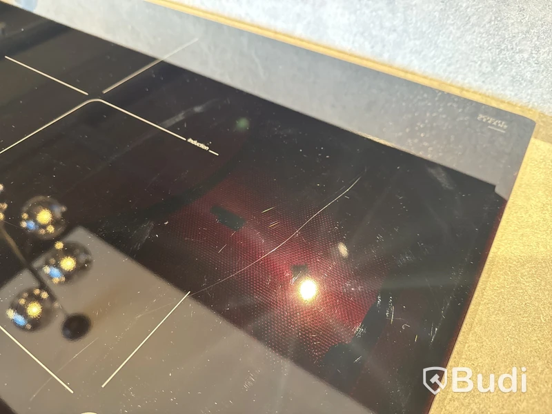 Induktionshäll, Bosch PVS851FB5E ord. pris. ca 8.000 kr.