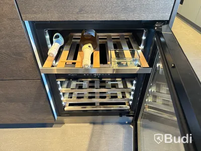 Vinkyl, WineCave WCD60FGBP-700 ord. pris. ca 19.995 kr.